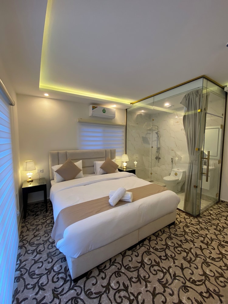 

Milano - Wadi Musa(Petra) - Eighth Wonders Hotel