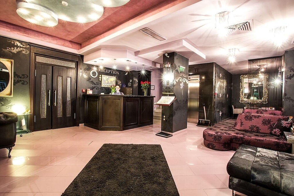 

Catania - Sofia - Art Plaza Hotel