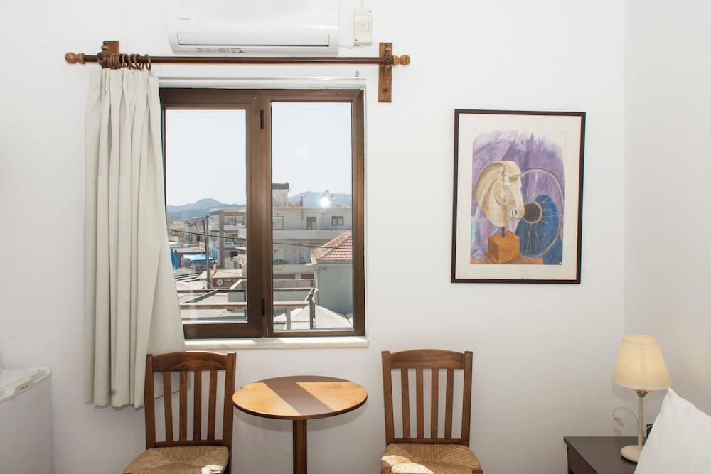 

Venezia - Kissamos - Argo-Papadakis