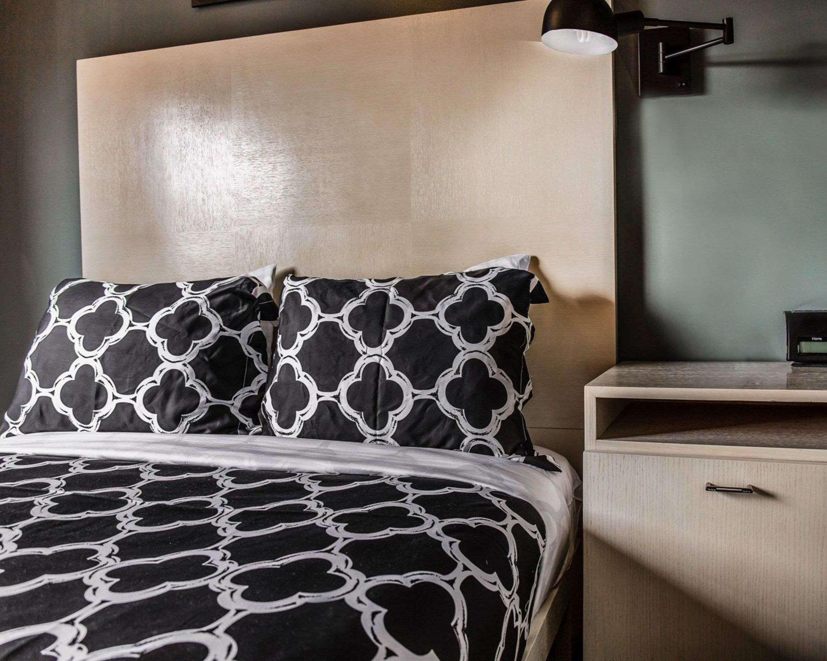 

Milano - Brooklyn (NY) - Essence Hotel