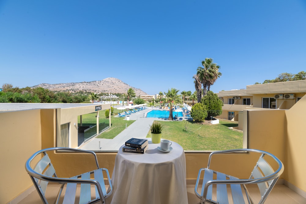 

Verona - Kiotari - Olive Garden Hotel
