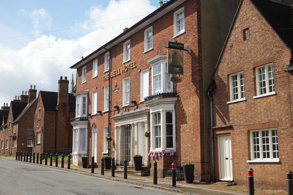 

Roma - Milton Keynes - The Bell Hotel Woburn By Greene King Inns