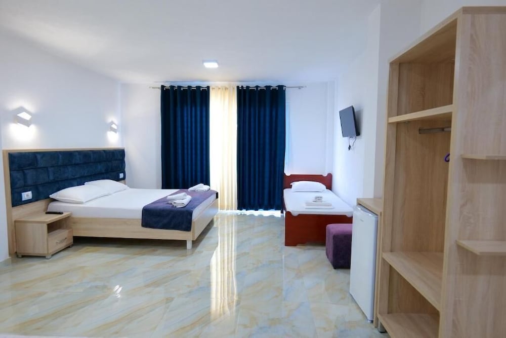 

Roma - Ksamil - Hotel Vathi