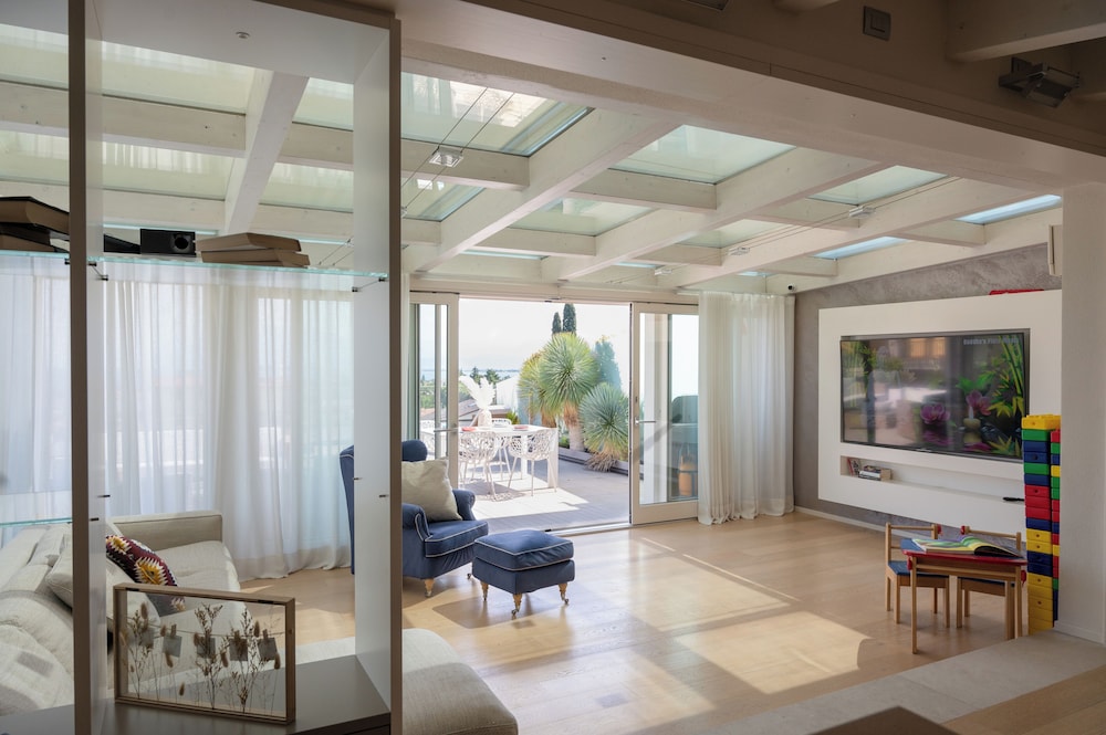 

Catania - Sirmione - L'Angelica Holiday Home