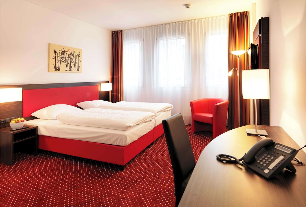 

Napoli - Vienna, Aeroporto Internazionale di Vienna - Best Western Plus Amedia Wien