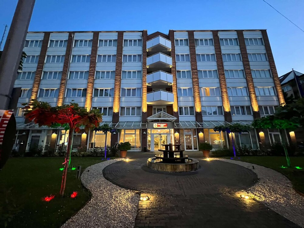 

Milano - Ludwigshafen am Rhein - Best Western Plus Delta Park Hotel