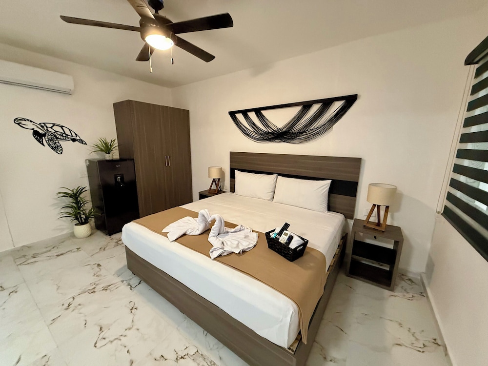 

Catania - Playa del Carmen - CASA TORTUGA 5Th Ave