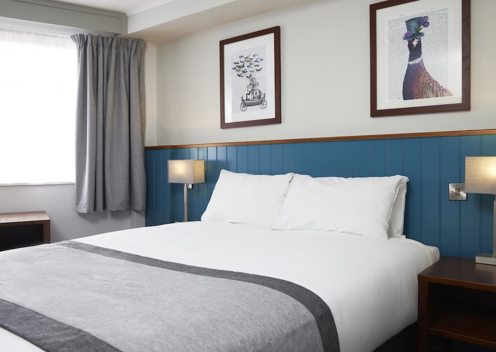

Roma - Luton - Highwayman Hotel