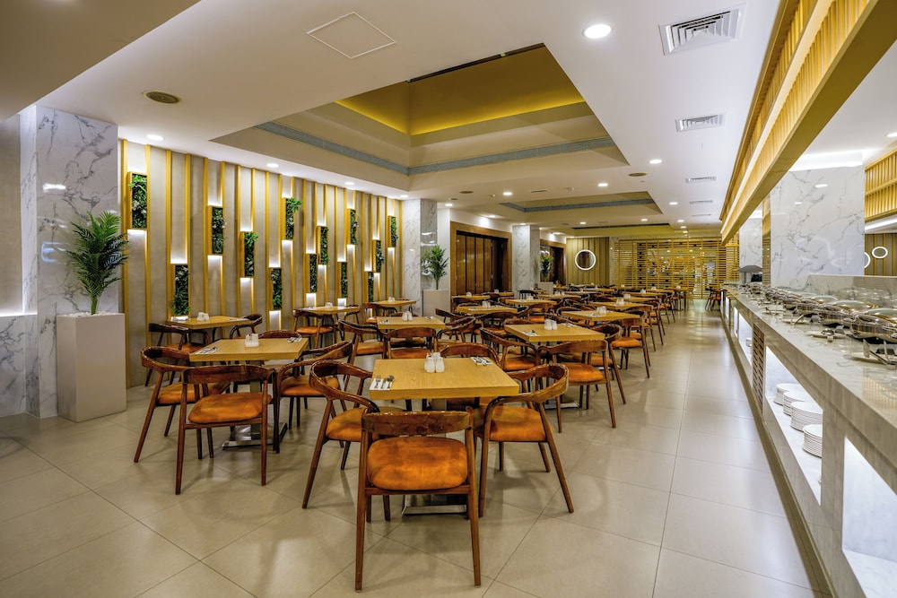 

Lamezia Terme - Dubai - Citymax Bur Dubai