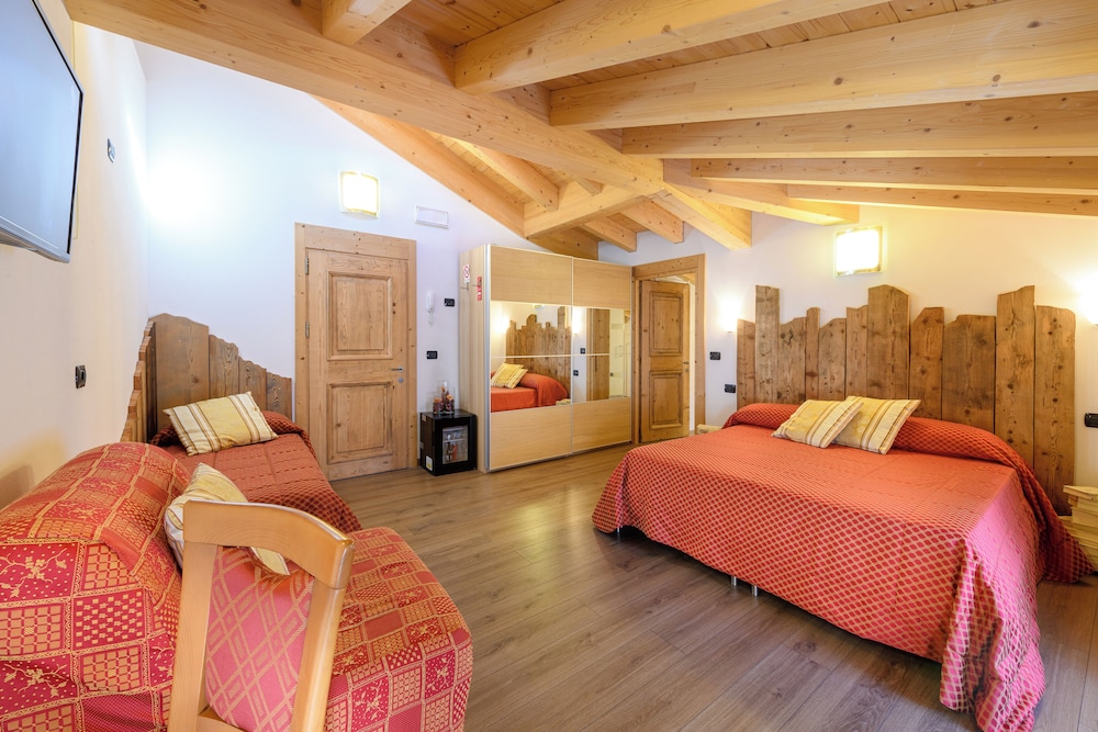 

Bari - Grosotto - Hotel Garni Le Corti