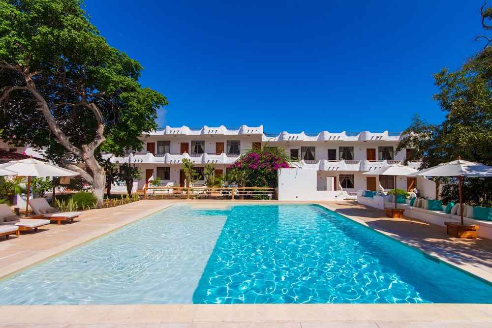 

Milano - Puerto Ayora - Hotel Fiesta