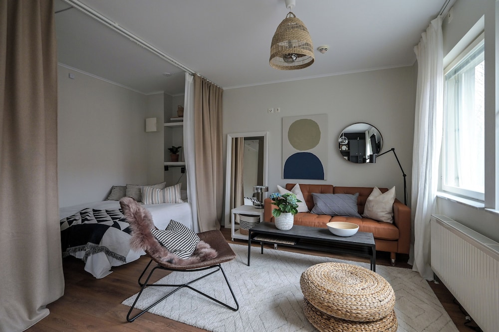 

Bologna - Solna - EttSmart Hotell