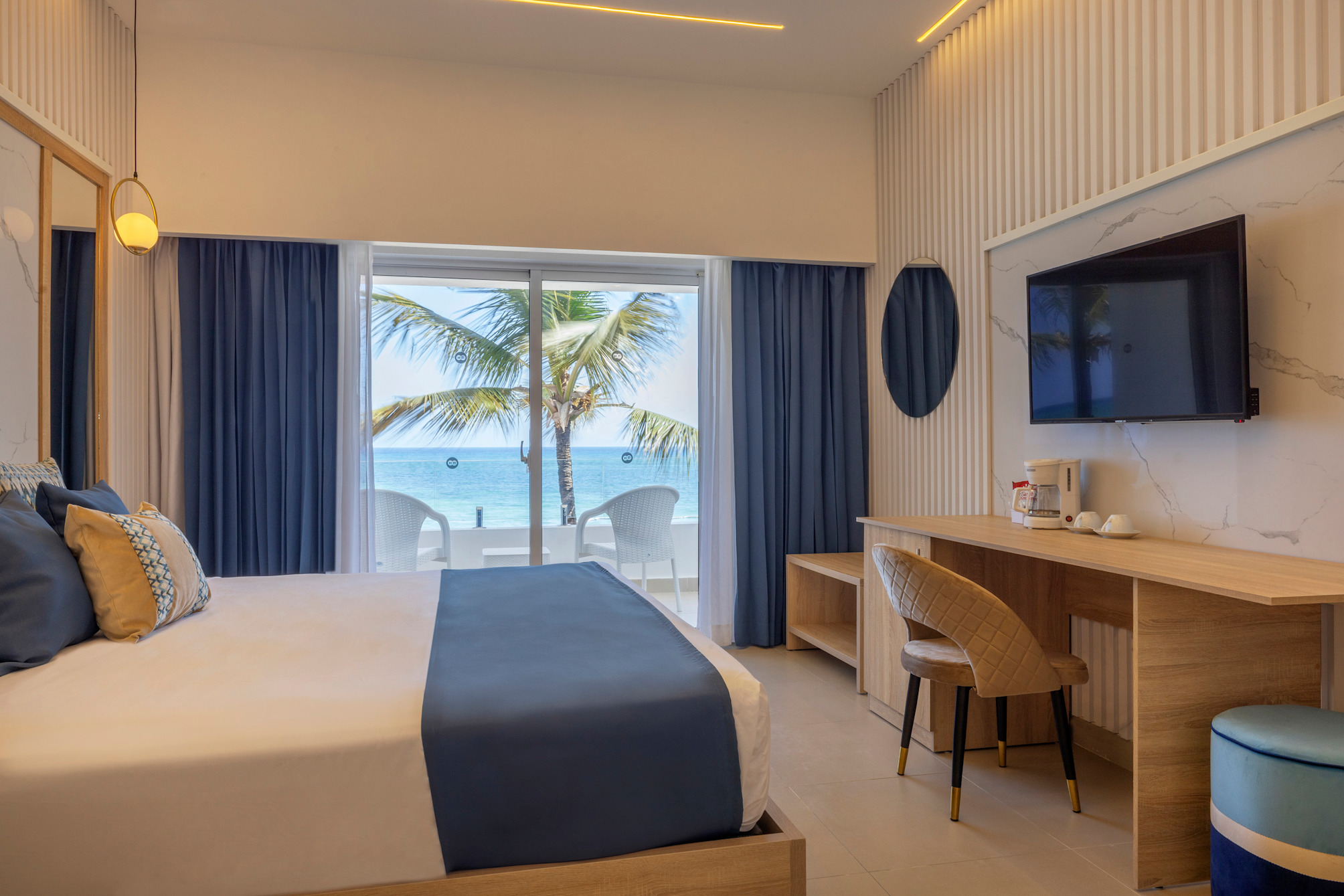 Chambre double, vue sur la mer