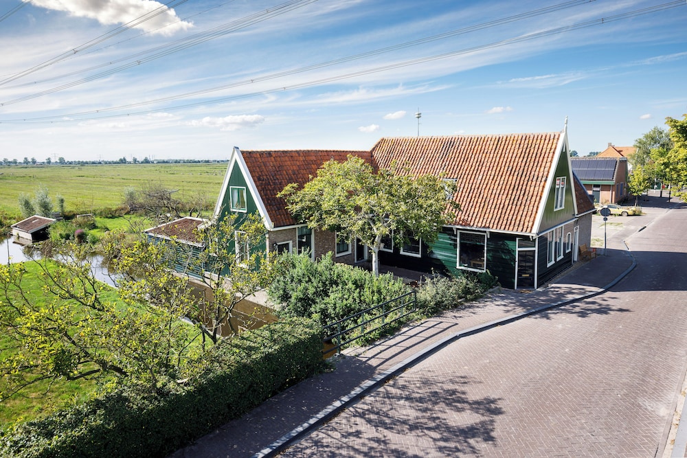 

Bologna - Koog aan de Zaan - Boutique Hotel Jongwijs Westzaan