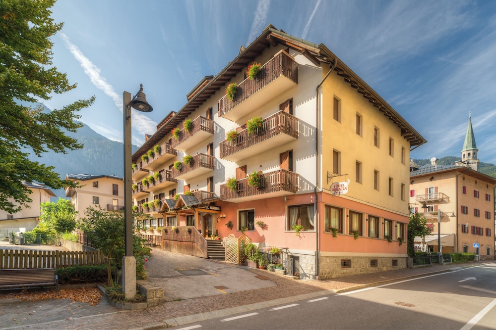 

Bari - Pinzolo - Hotel Wanda