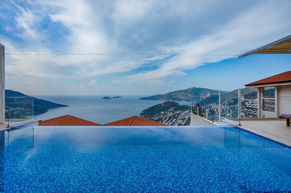 Villa Lucida – Kalkan Hills – Exclusive Villas with Private Pool and Majestic Sea Views