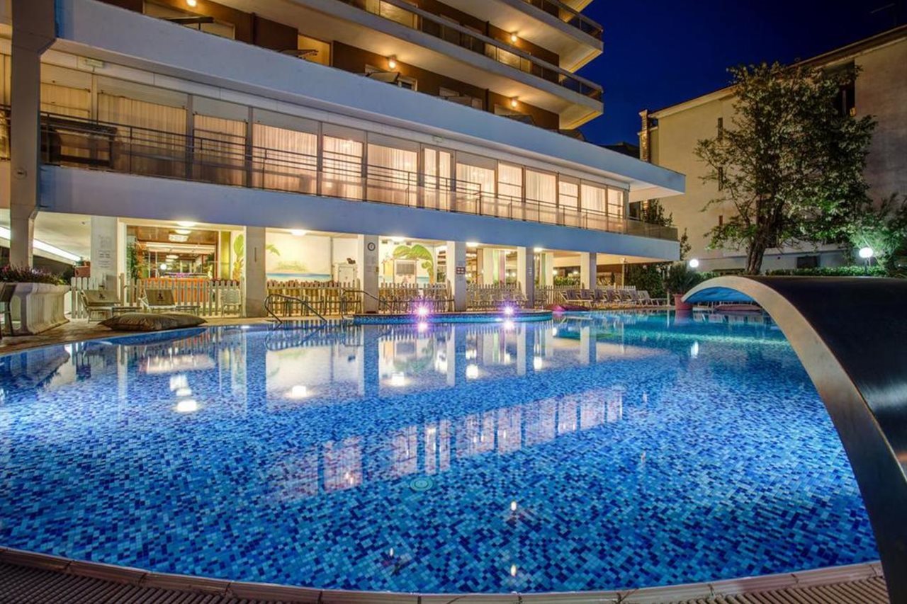 

Milano - Cesenatico - Hotel Gambrinus - Valentini Family Village