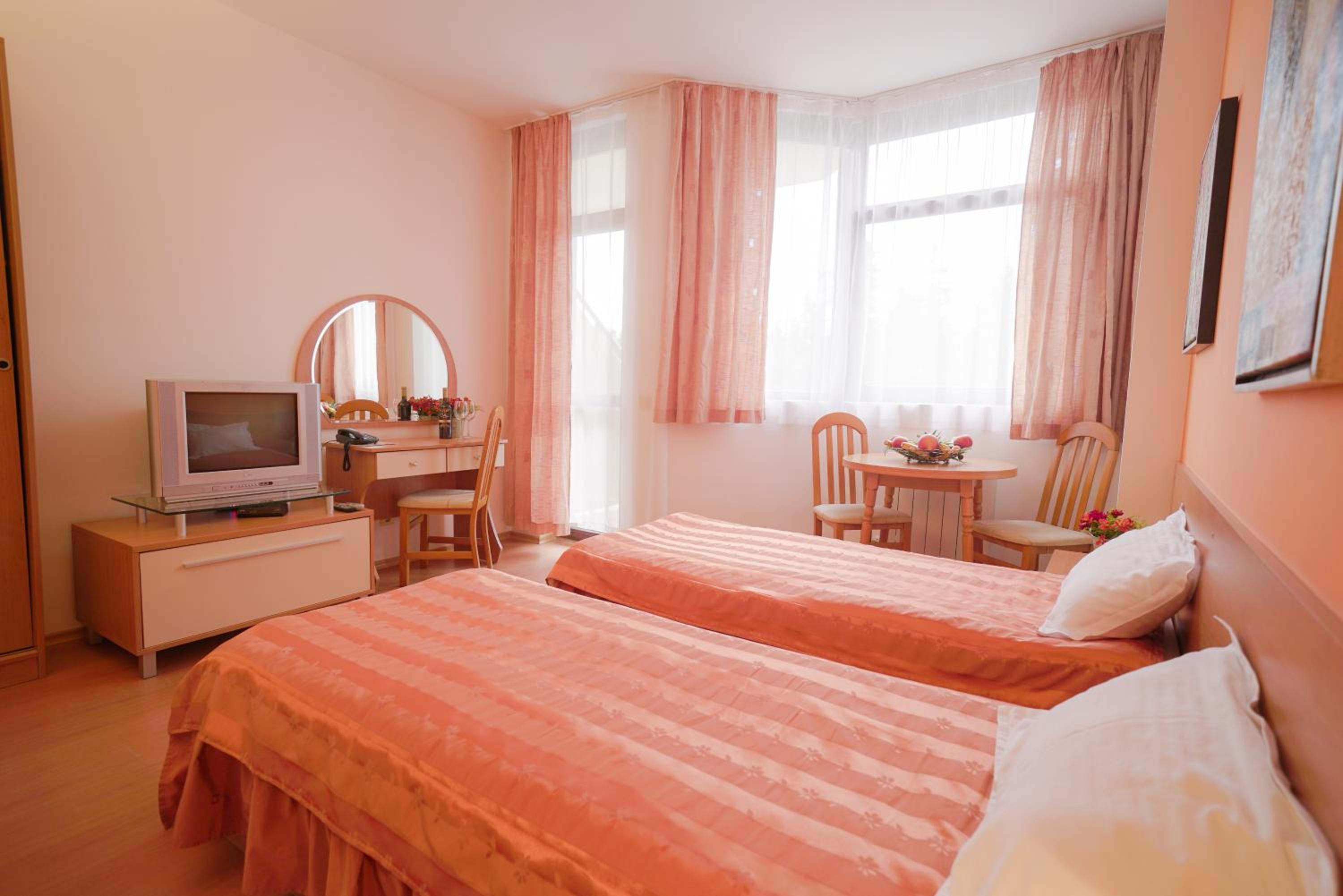 

Milano - Borovets - Apartments Flora