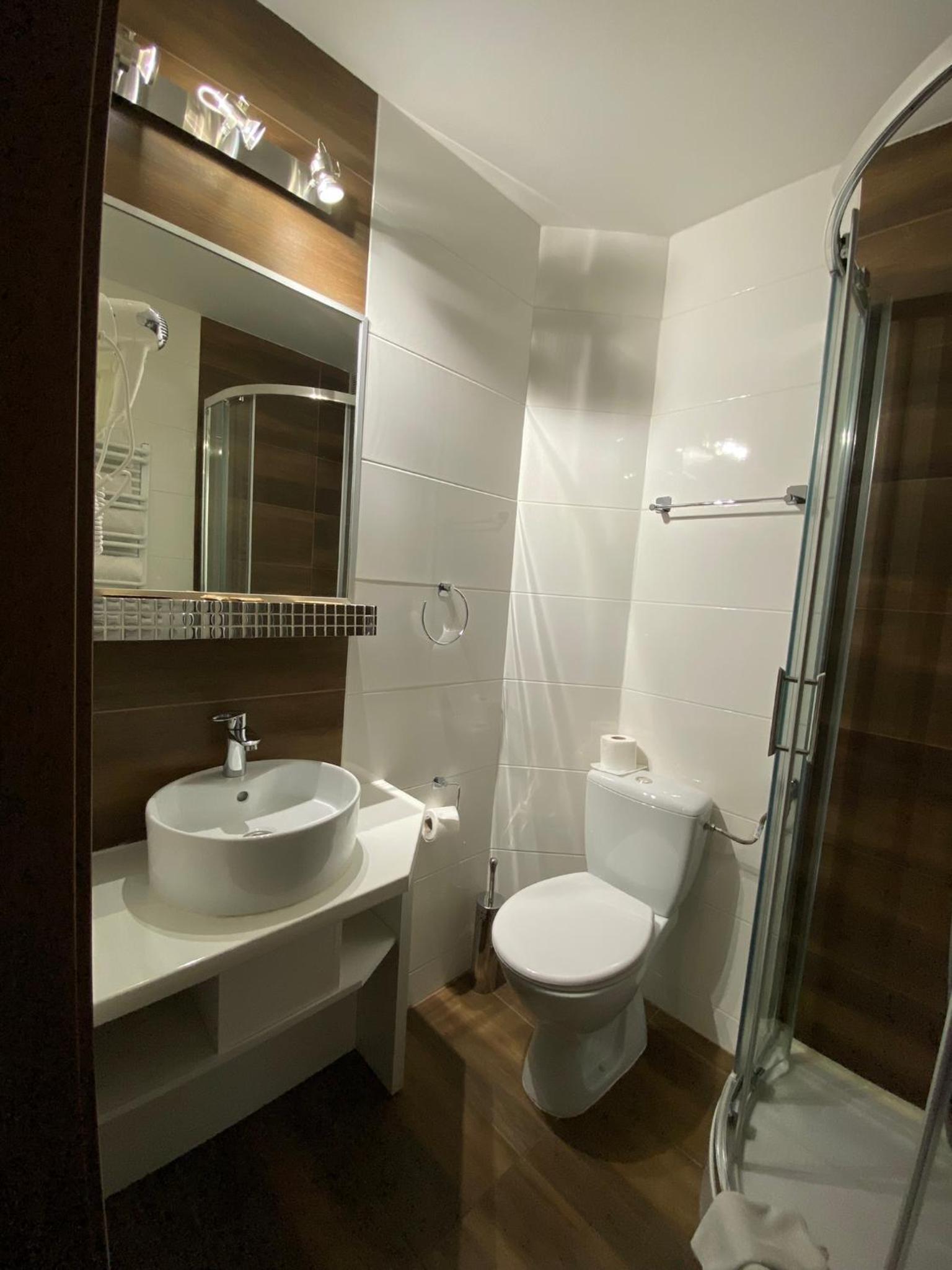

Milano - Częstochowa - Hotel Constancja