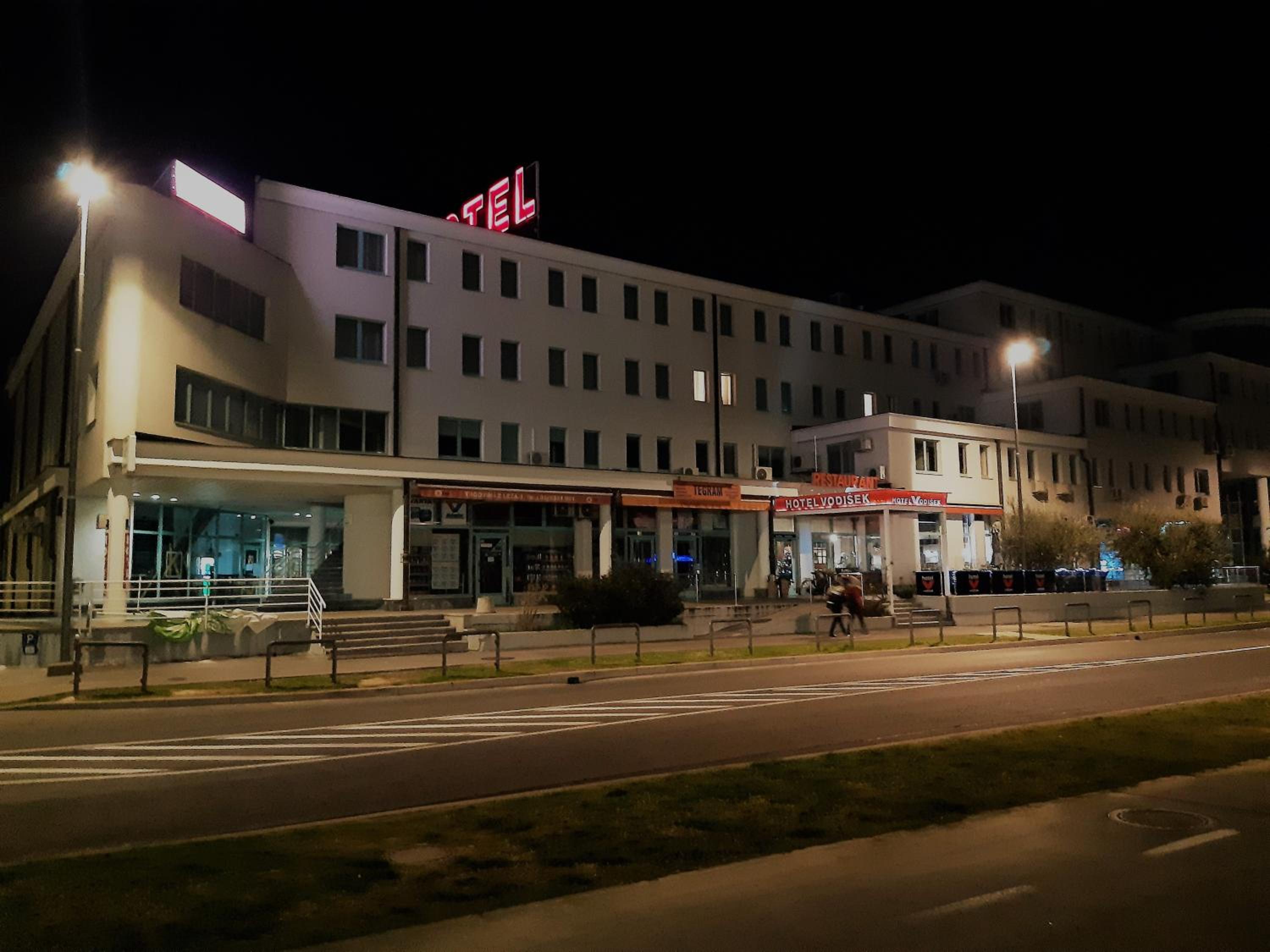 

Milano - Capodistria - Rooms Vodisek - Depandansa Hotela Capris Capodistria Boutique