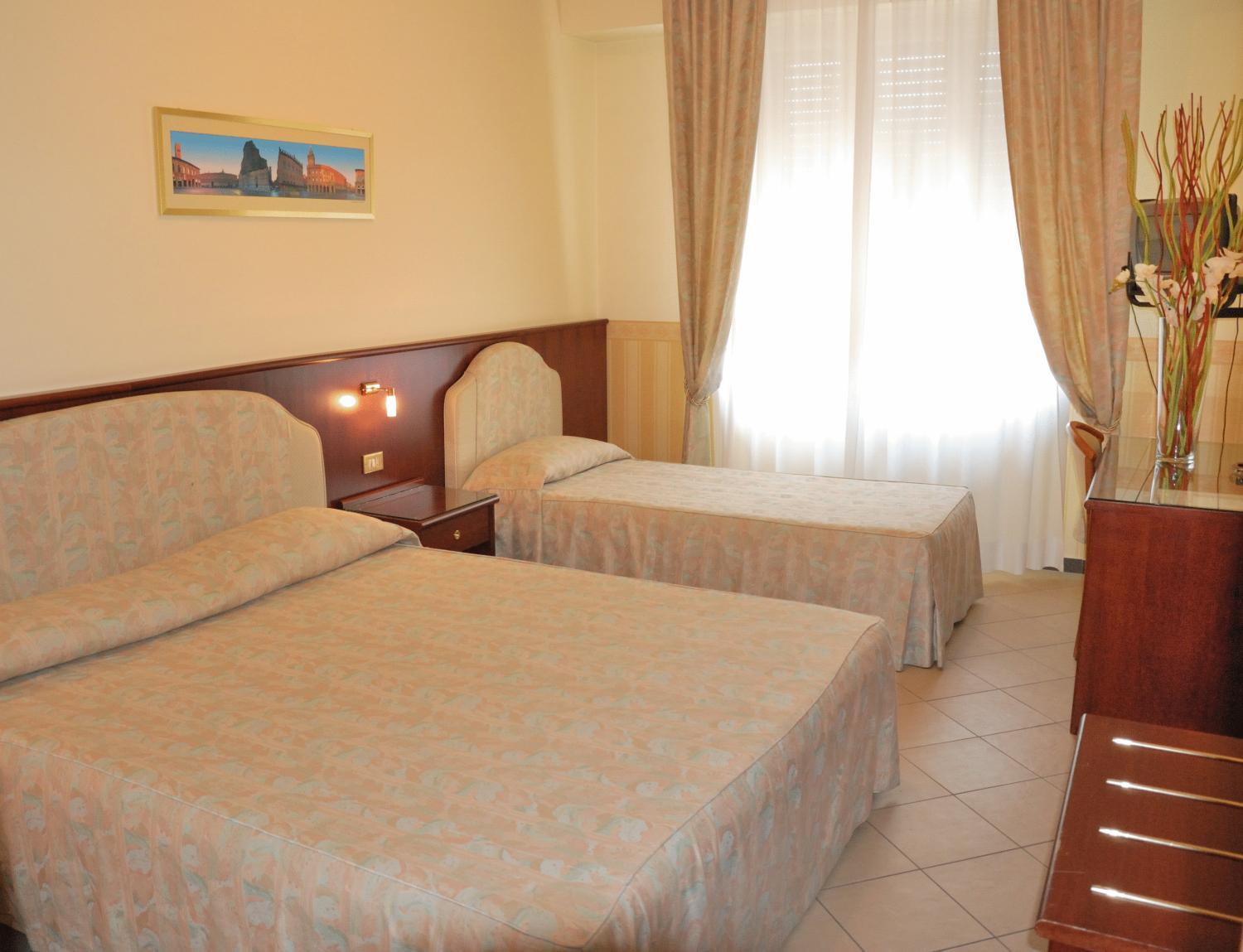 

Firenze - Bologna - Hotel Olimpic