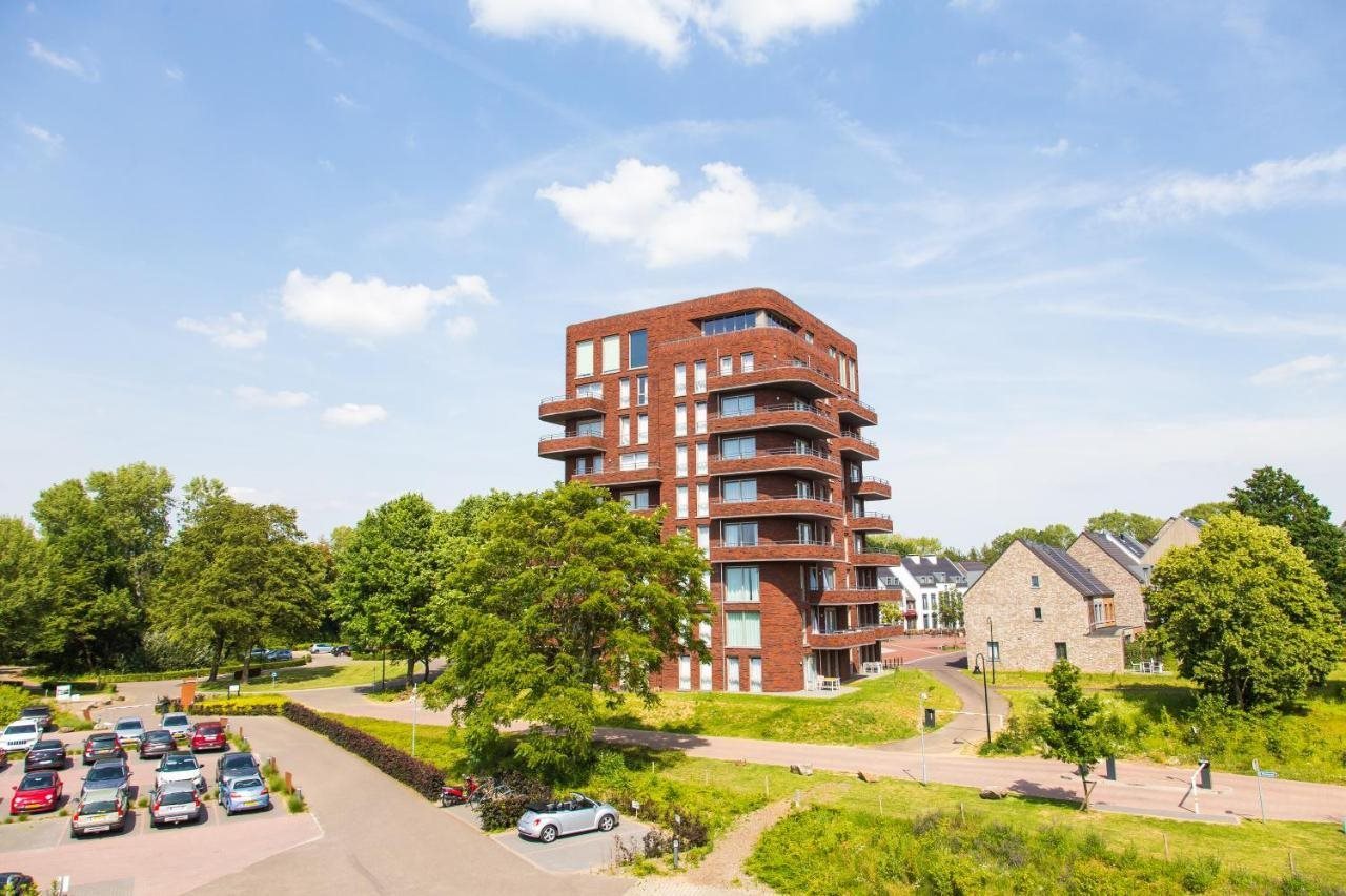 

Bari - Maastricht - Dormio Hotel De Prins van Oranje