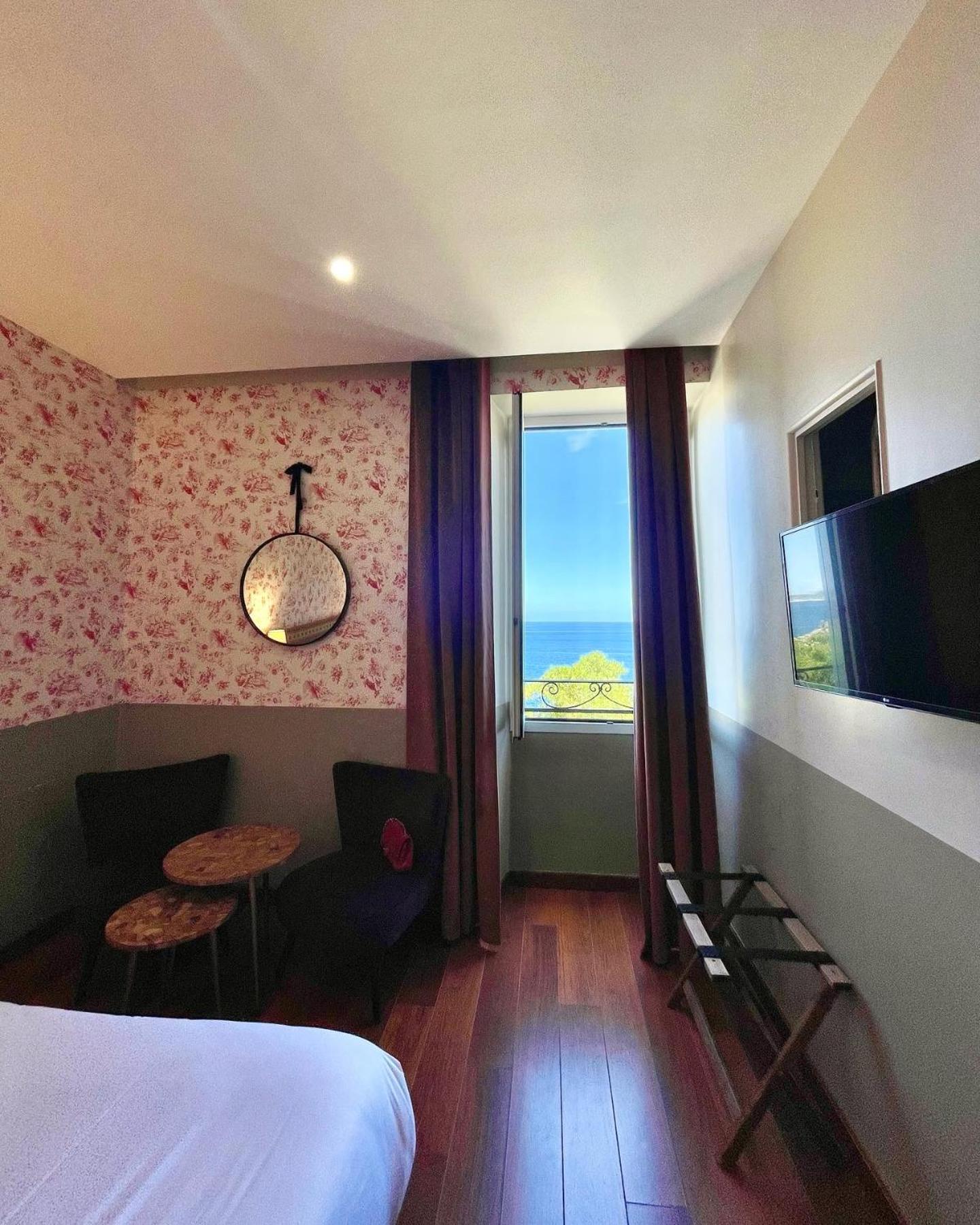 

Roma - Calvi - Hotel Restaurant Christophe Colomb