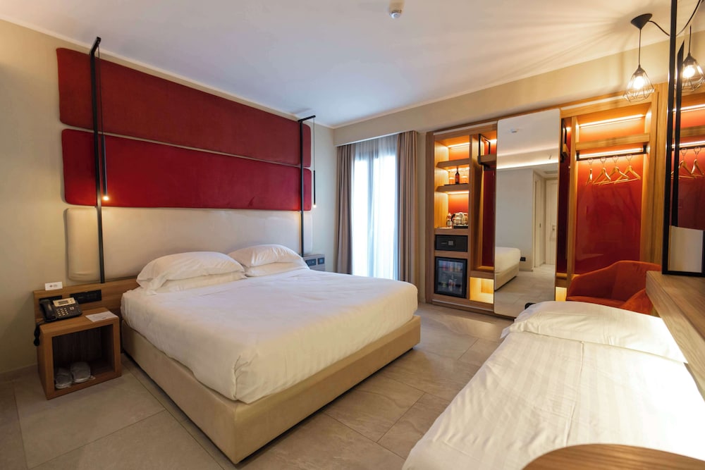 

Milano - Costa Lazio, Mare Italia - Best Western Plus Sabaudia Hotel