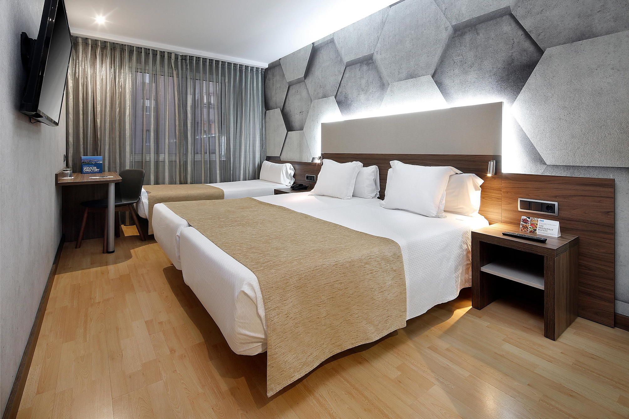 Twin with extra bed