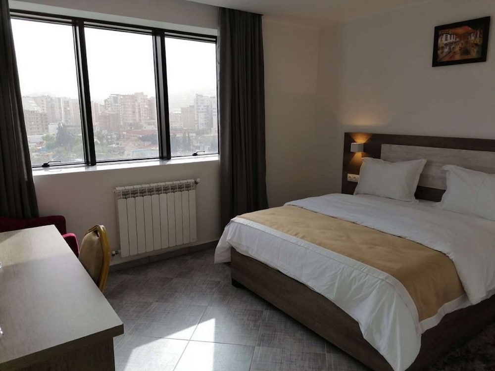 

Milano - Bejaia - Hôtel du Lac Béjaïa