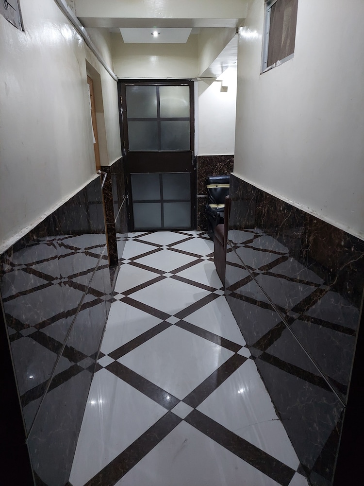 

Milano - Nairobi - Sagwe Furnished Apartments