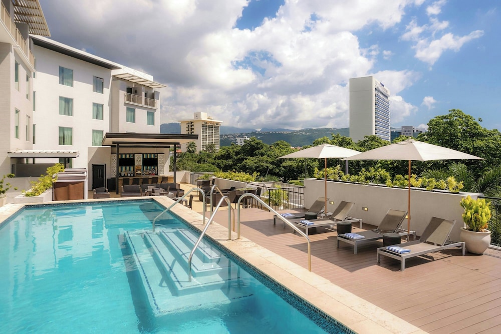 

Napoli - Kingston - Courtyard by Marriott Kingston, Jamaica