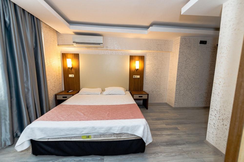 

Torino - Antalya - Akçahan Apart Hotel