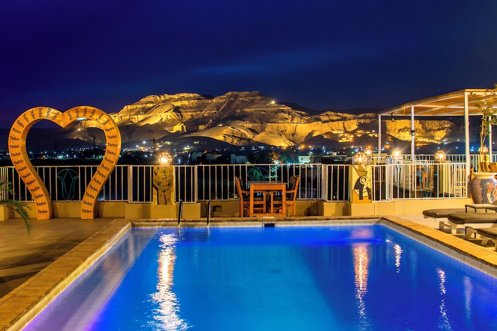 

Roma - Luxor - Thebes Hotel