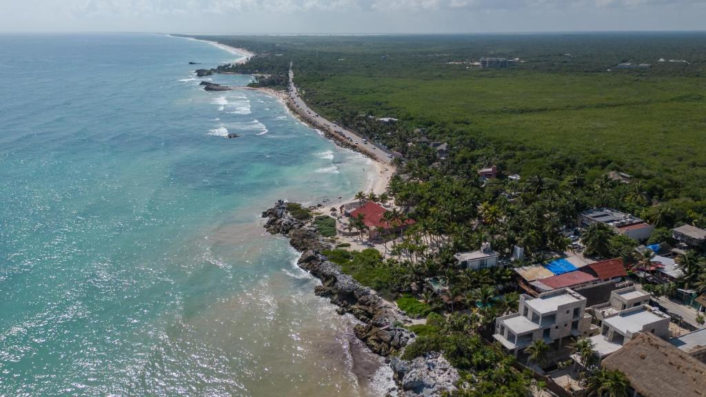 Bari - Istanbul - SİMGE Hrm