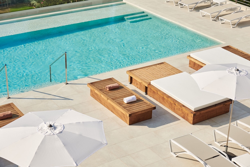 

Roma - Malgrat de Mar - DWO Sirius -Adults Only