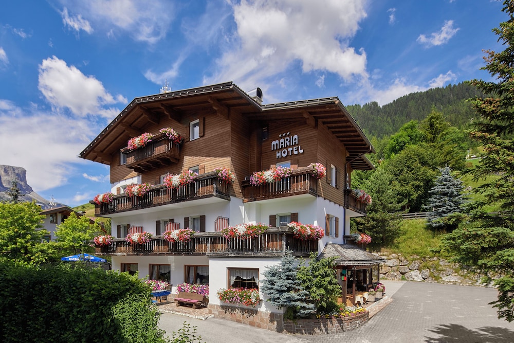 

Milano - Corvara in Badia - Hotel Maria