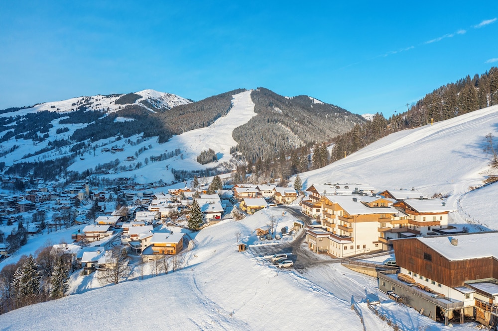 

Roma - Saalbach - Hotel Vorderronach