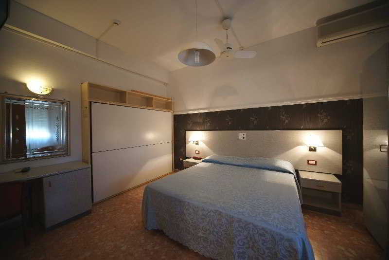 

Palermo - Viareggio - Hotel Liberty