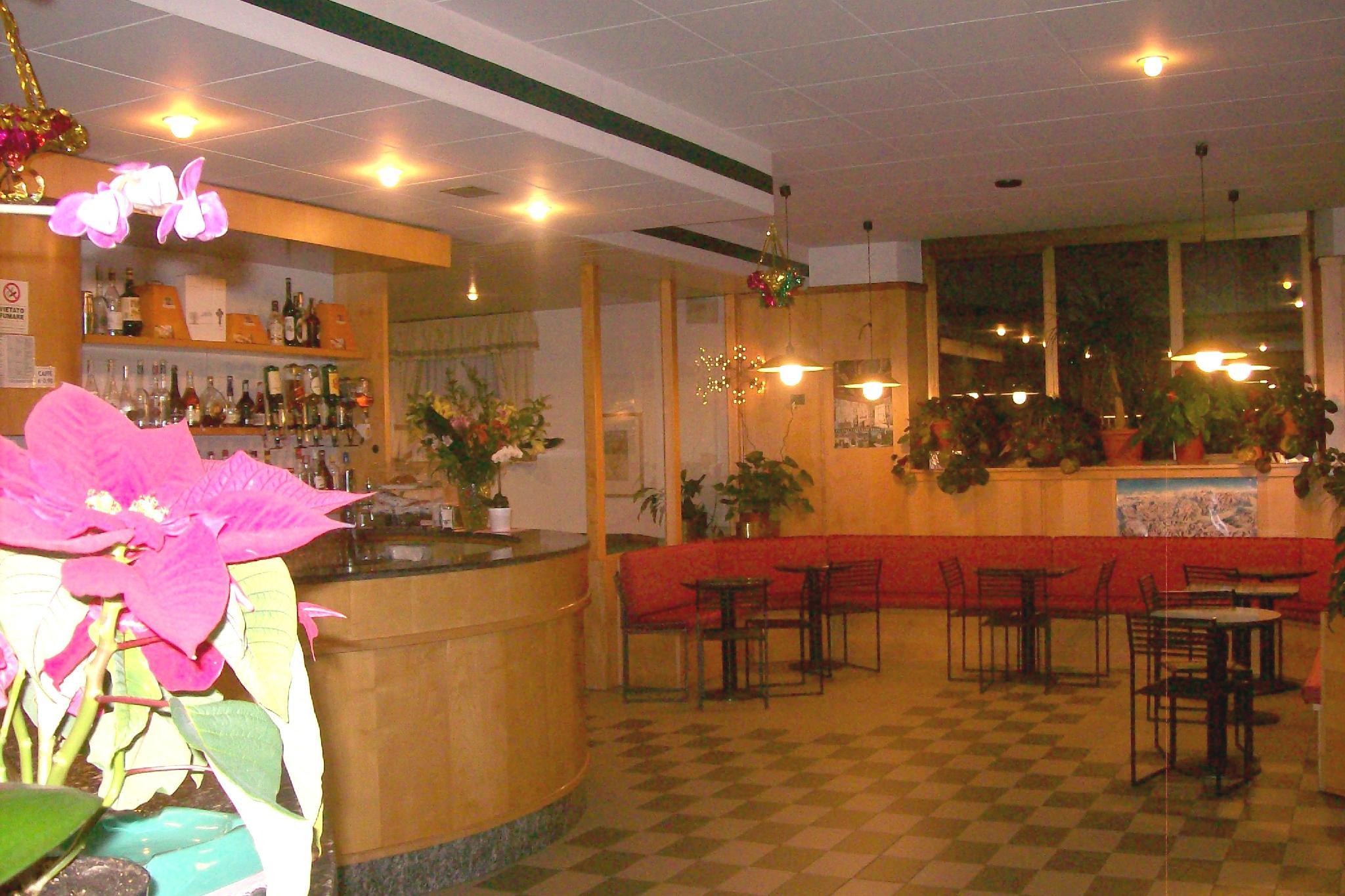 

Cagliari - Chiavenna - Hotel Aurora