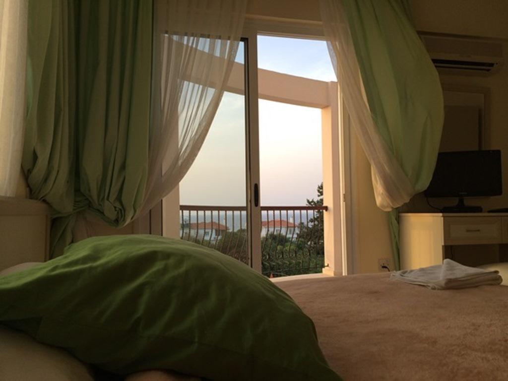 

Bologna - Kyrenia - The Prince Inn Hotel & Villas