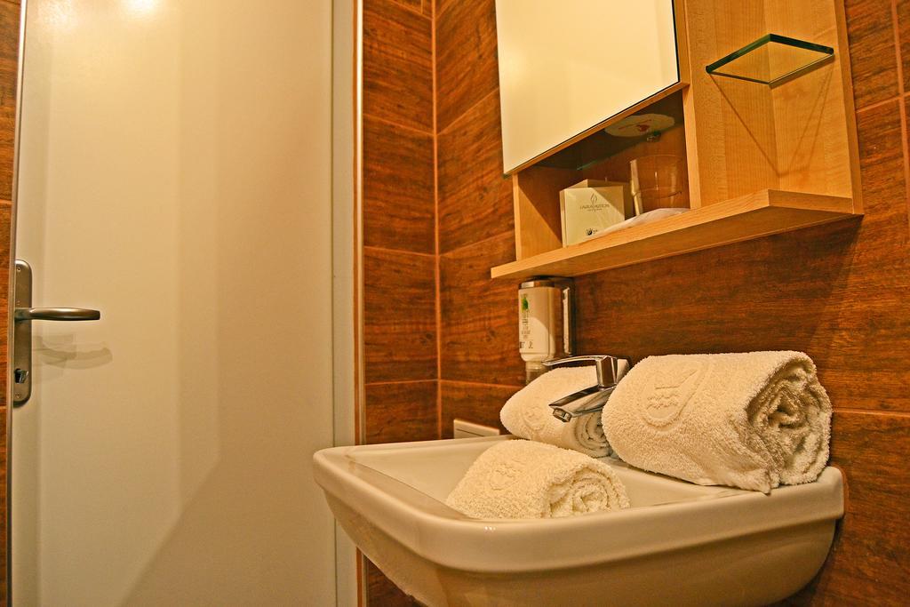 

Palermo - Vienna - Hotel Hoffinger
