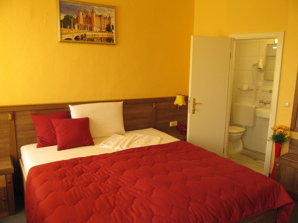 

Milano - Schwerin - Hotel am Hauptbahnhof