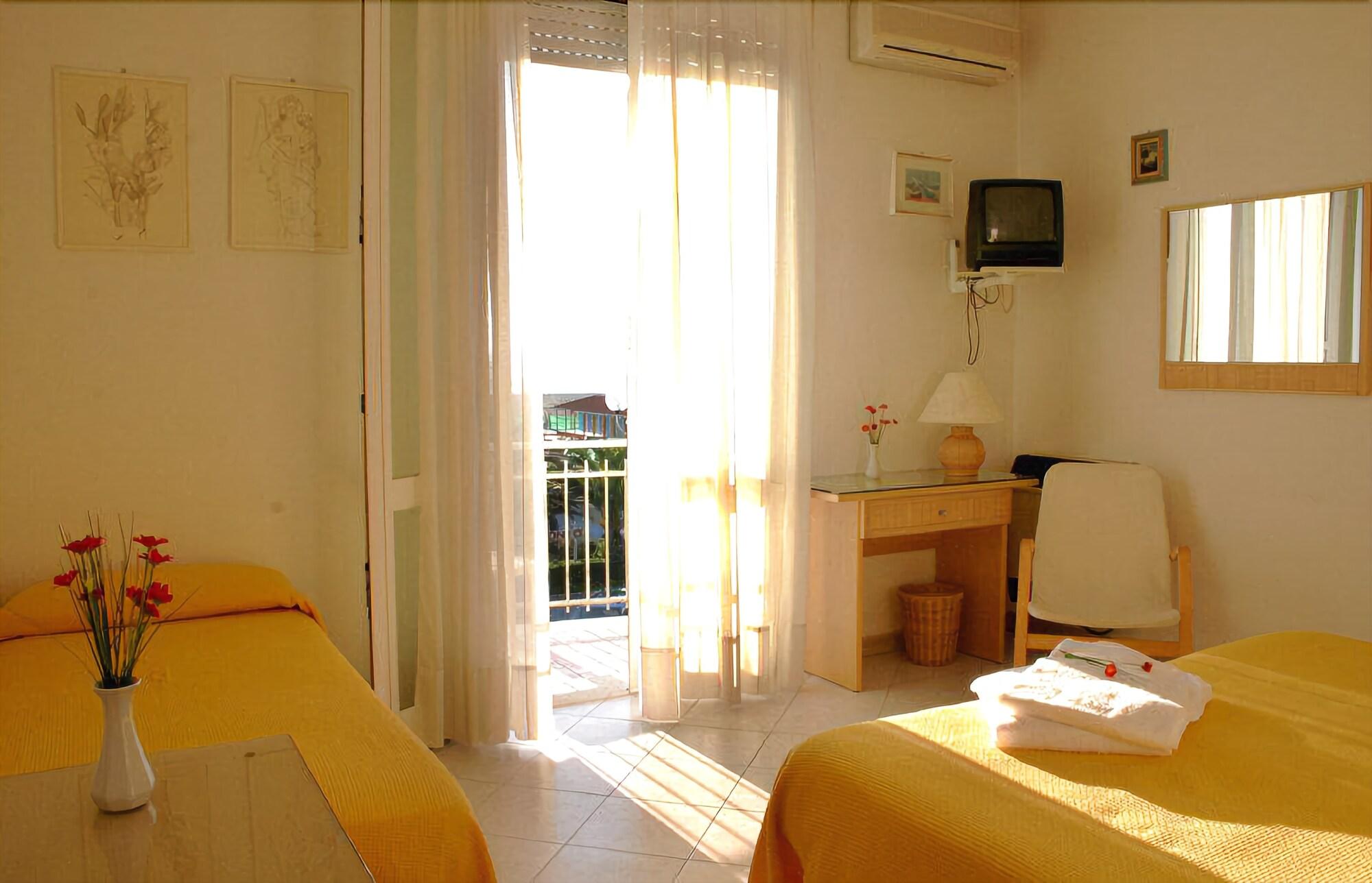

Bari - Forte dei Marmi - Hotel Alk