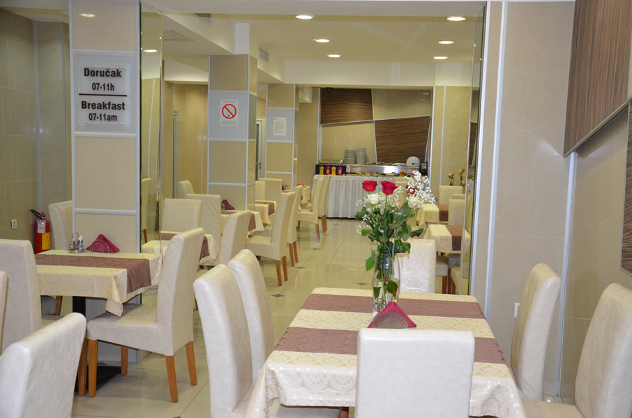

Milano - Belgrado - Hotel Zeder Garni