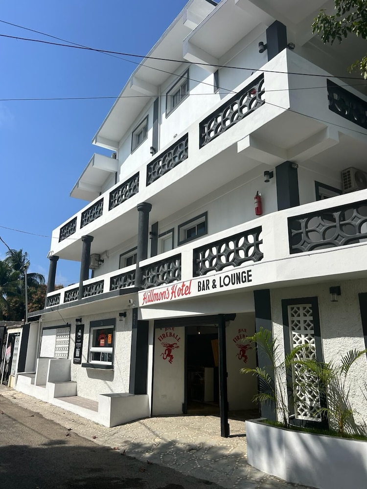 

Roma - Sosua - HILLMON'S HOTEL BAR LOUNGE