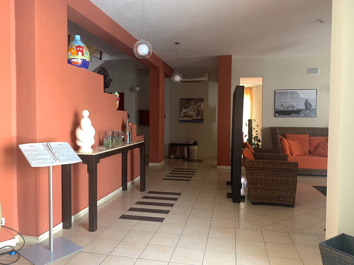 

Milano - Isole Egadi, Sicilia - Insula Hotel