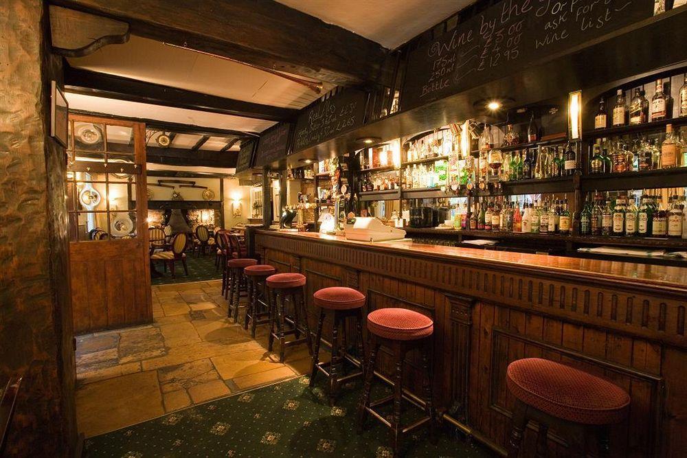 

Venezia - Chipping Norton - Crown & Cushion Hotel