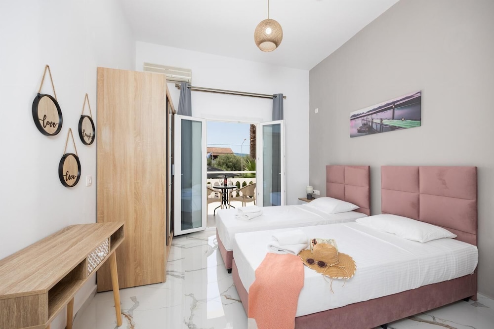

Verona - Sidari - Kosmas Apartments
