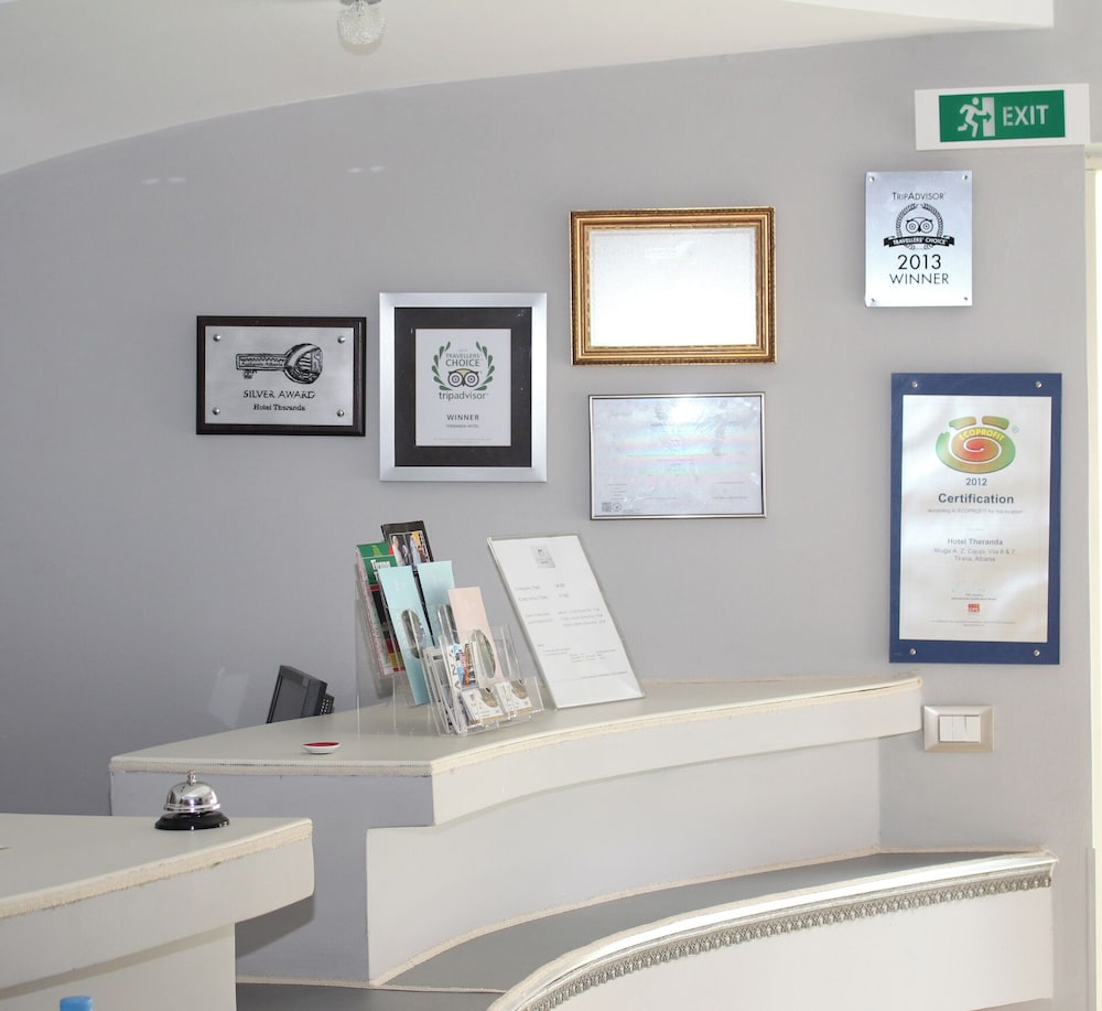

Perugia - Tirana - Theranda Boutique Hotel
